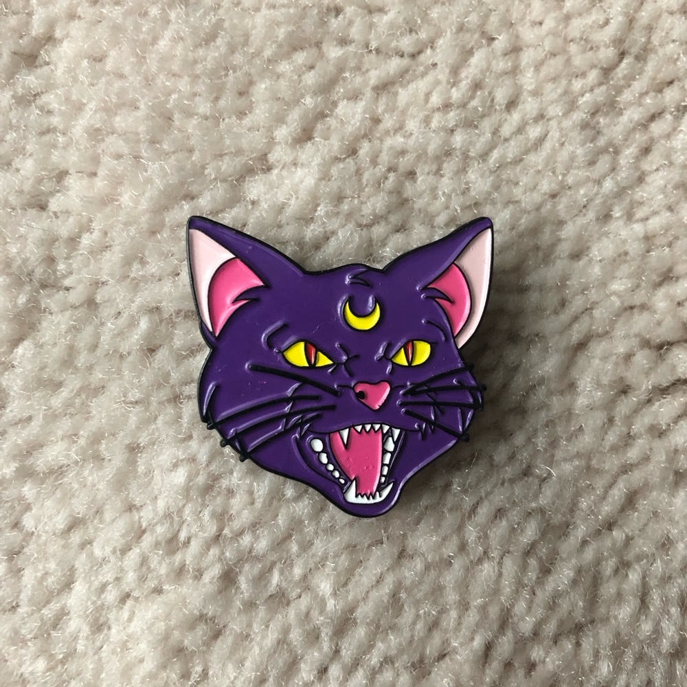 *sold* Luna Pin 2/$20